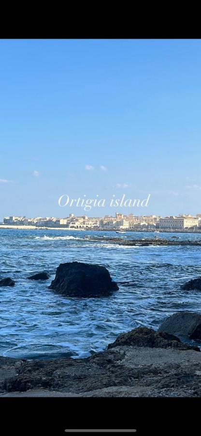Apartament La Porta Sul Mare Syrakuzy Zewnętrze zdjęcie